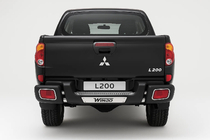 Mitsubishi L200 2006–2015 Achterbeschermbeugel D124537 (RVS) foto 3