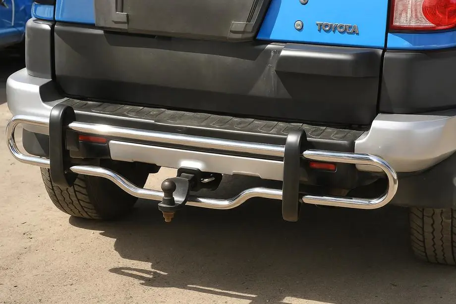 Toyota FJ Cruiser 2006–2022 Achterbeschermbeugel D098616 (RVS) Image