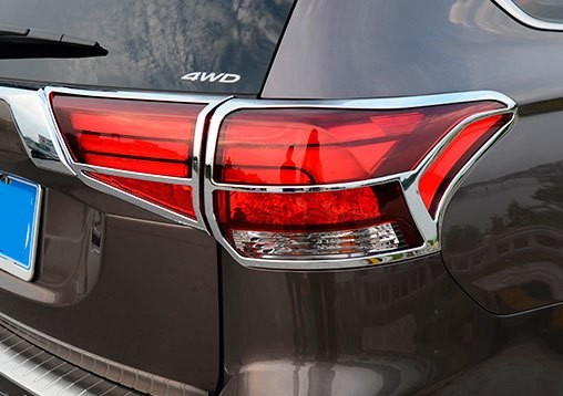Sierlijsten voor achterlichten Toyota